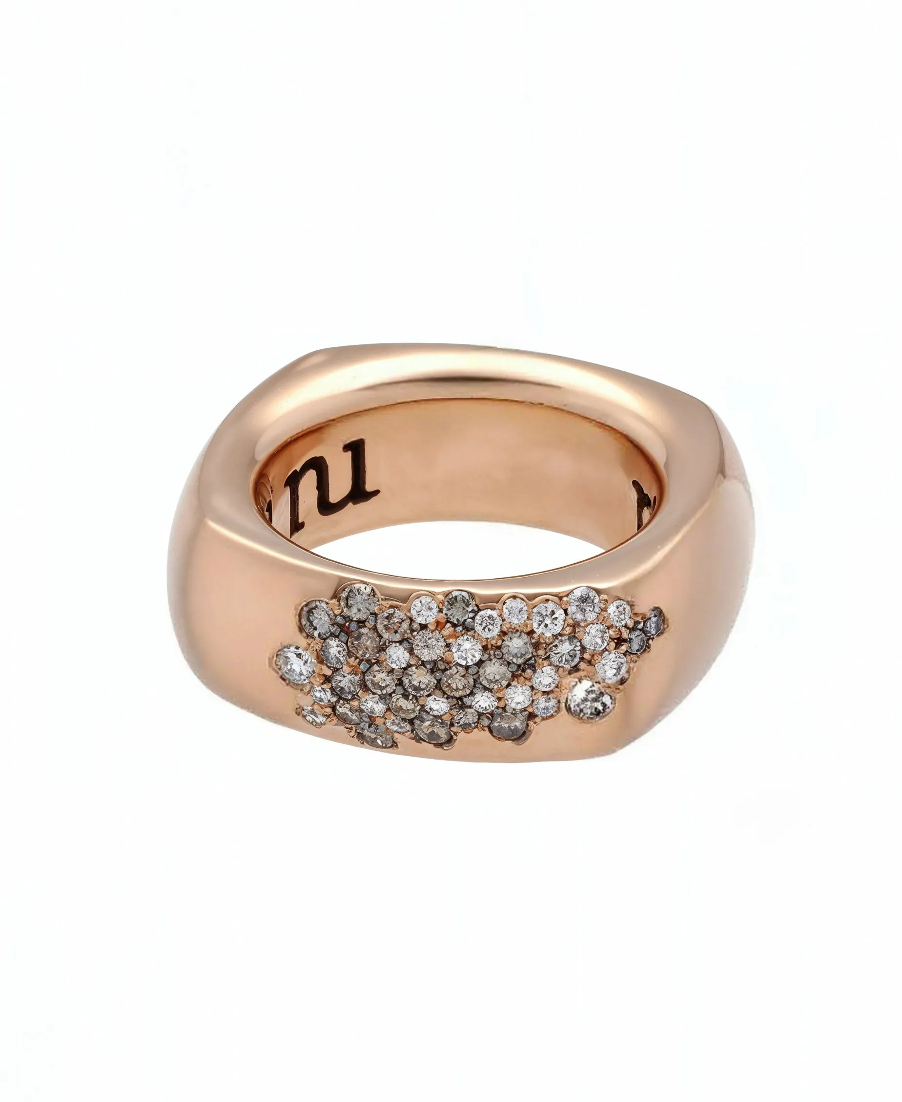 Anillo Ancho con Pavé de Diamantes Blancos y Brown en Oro Rosa