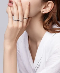 Anillo Bee de Chaumet Oro Blanco y Diamantes | 081890