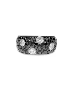 Anillo de Cóctel con Pavé de Diamantes Blancos y Negros en Oro Blanco