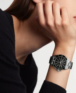 Chanel J12 Black Calibre 12.1 Cerámica Con Diamantes 38 mm | H5702
