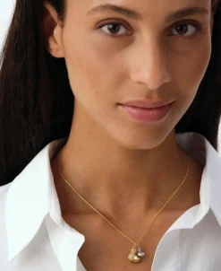 Colgante AGATHA París Mamá Pata Pavé Dorado | 02880338-137-TU