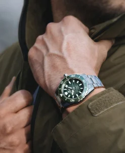 Grand Seiko Evolution 9 Spring Drive U.F.A. Ushio 300 Diver Verde Titanio 40,8 mm | SLGB025