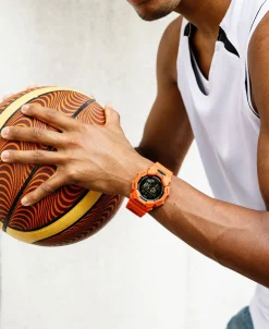 G-Shock Classic Carbon Core Guard Naranja 55 mm | GD-010-4ER