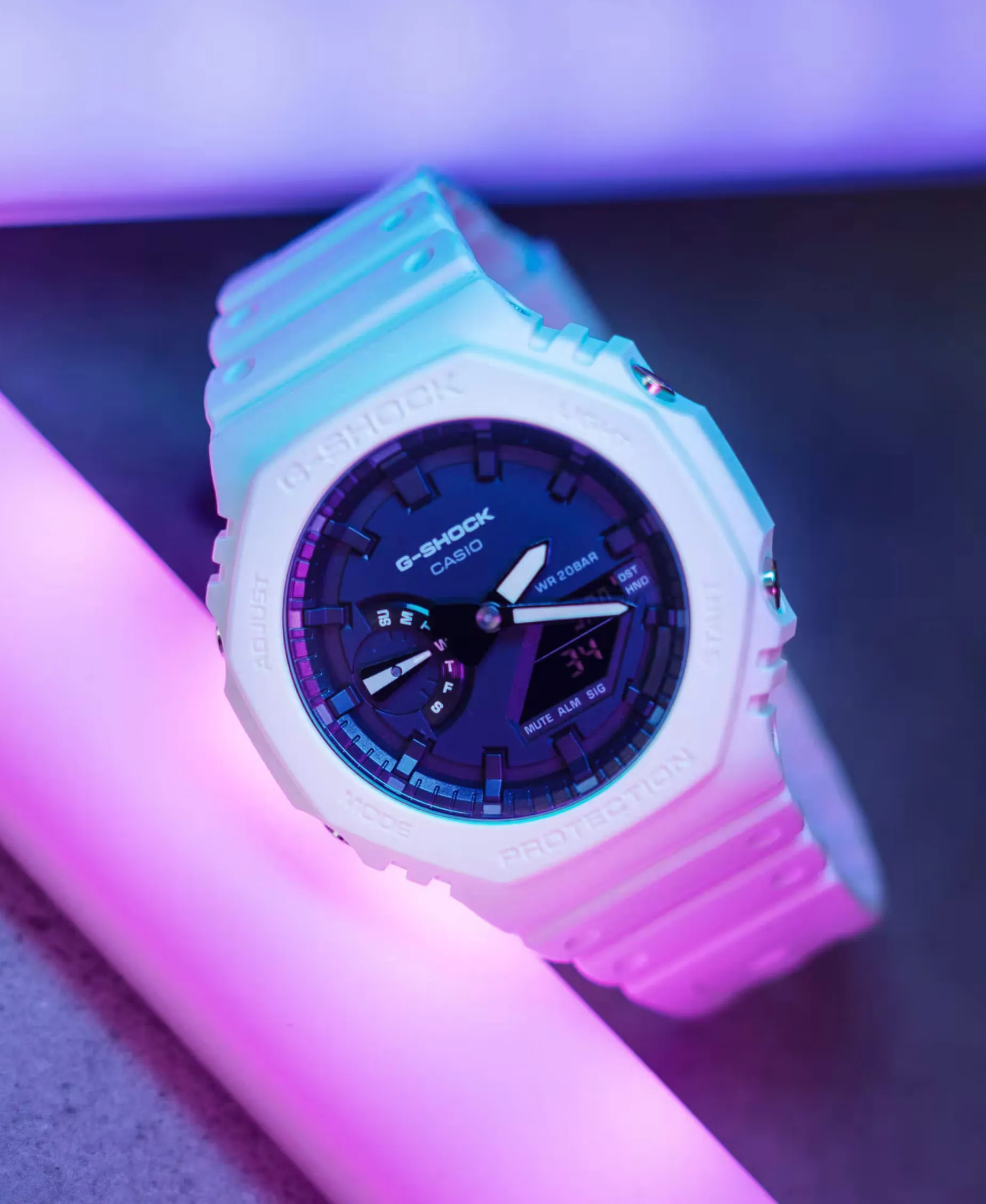 G-Shock Trend Blanco 45,4 mm | GA-2100-7AER