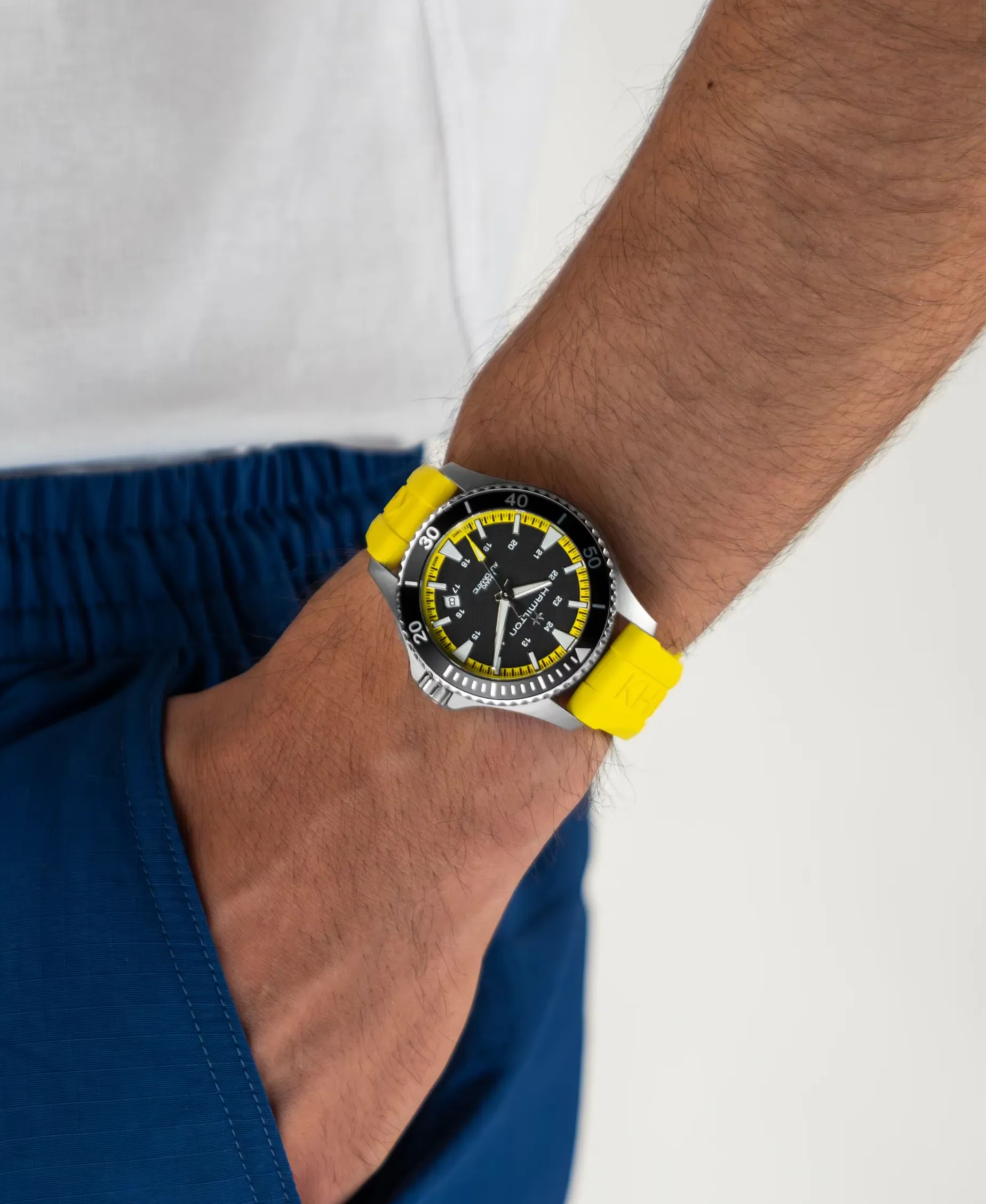 Hamilton Khaki Navy Scuba Auto 40 mm | H82395332
