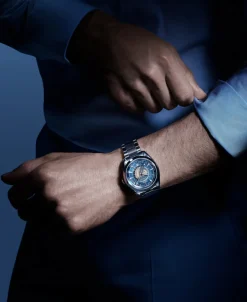 OMEGA Seamaster Aqua Terra 150M Worldtimer Summer Blue Acero 43 mm | 220.10.43.22.03.002