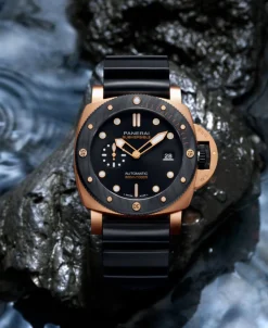 Panerai Submersible Automático Negro Goldtech™ 44 mm | PAM02070