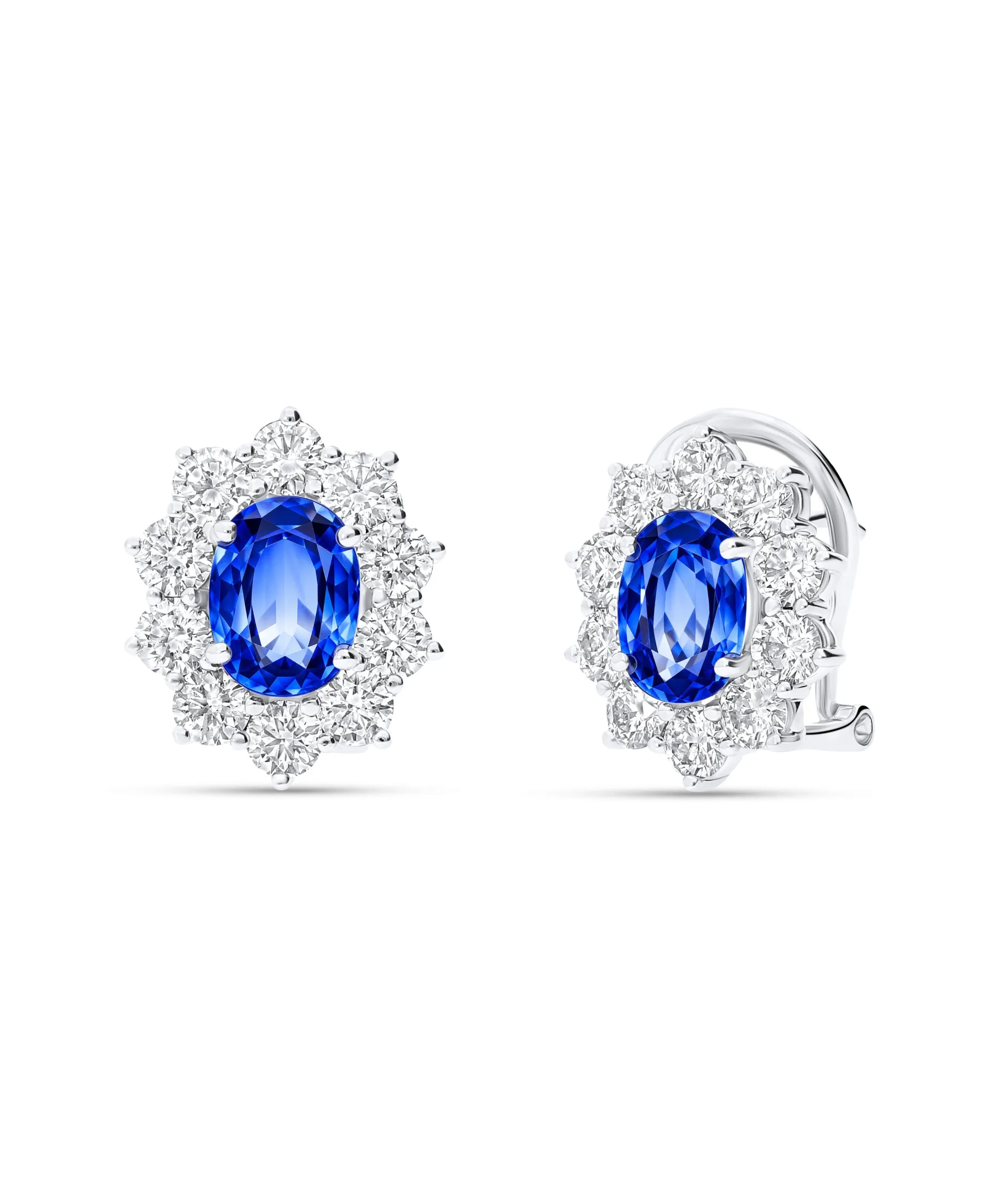 Pendientes Roseta de Zafiros 3,06 cts Talla Oval y Diamantes en Oro Blanco