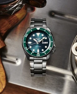 Seiko 5 Sports SKX Automático Verde Acero 42,5 mm | SRPD61K1